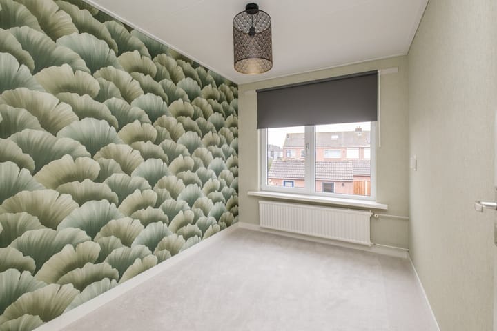 Photo 26 of Stuivenbergstraat 102