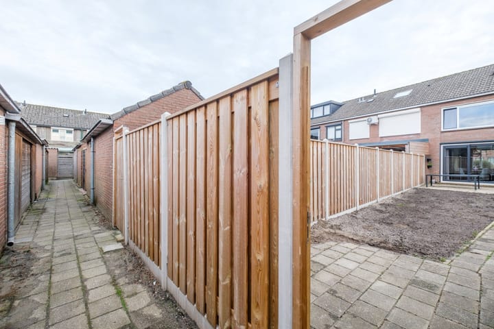 Photo 40 of Stuivenbergstraat 102