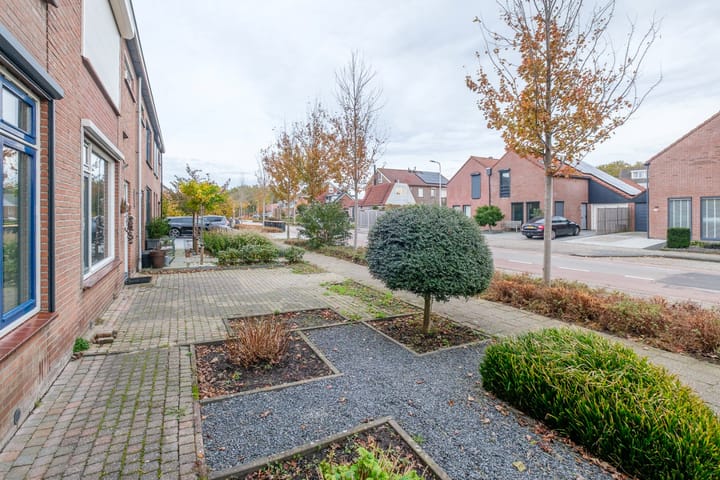 Photo 42 of Stuivenbergstraat 102