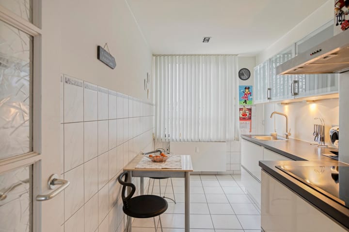 Photo 7 of Via Regia 153-C