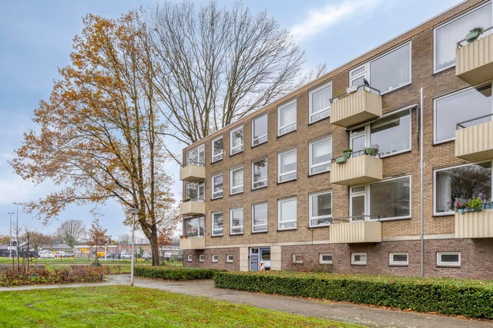 Photo 17 of Via Regia 153-C