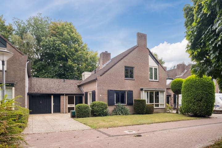 Photo 2 of Severeind 7