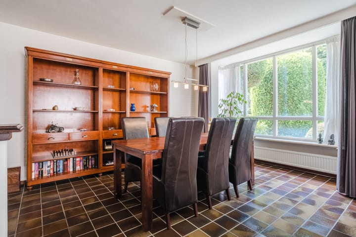 Photo 6 of Severeind 7