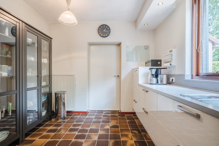 Photo 14 of Severeind 7