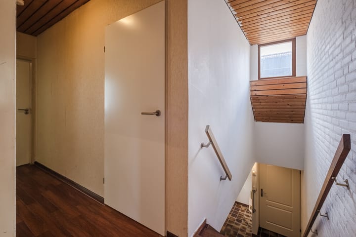 Photo 20 of Severeind 7