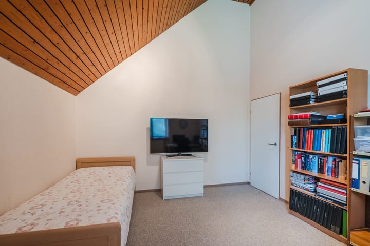 Photo 26 of Severeind 7