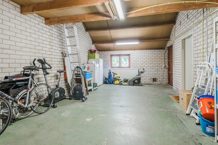 Photo 35 of Severeind 7