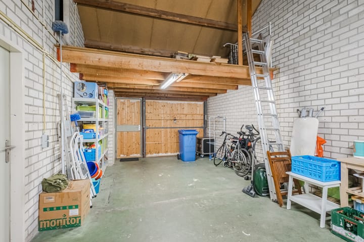 Photo 36 of Severeind 7