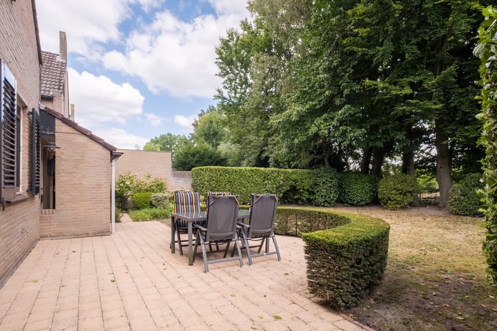 Photo 37 of Severeind 7