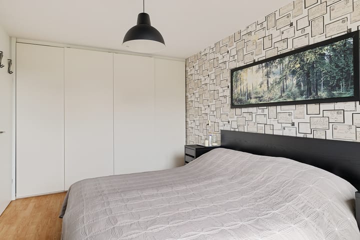 Photo 14 of Luytenaarpad 45