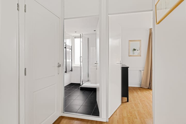 Photo 19 of Luytenaarpad 45