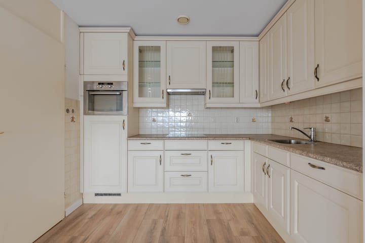 Foto 3 van Strevelsweg 936