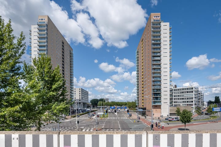 Foto 6 van Strevelsweg 936