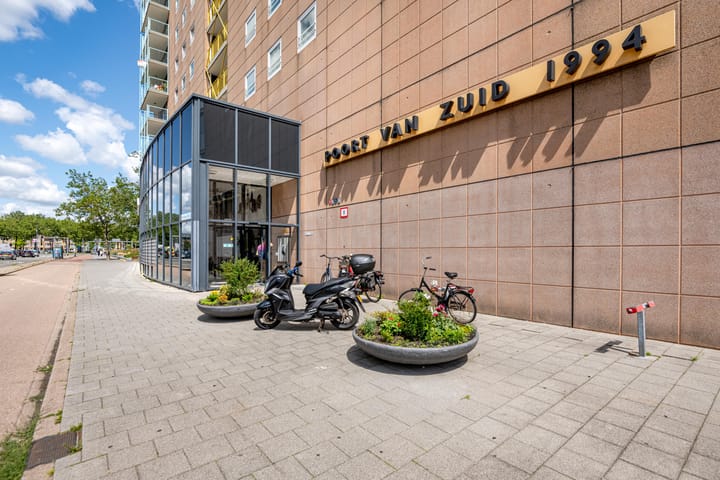 Foto 7 van Strevelsweg 936