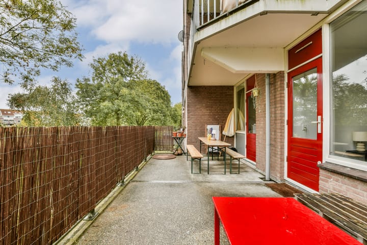 Photo 9 of Poederooienstraat 37