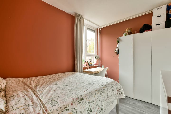 Photo 14 of Poederooienstraat 37