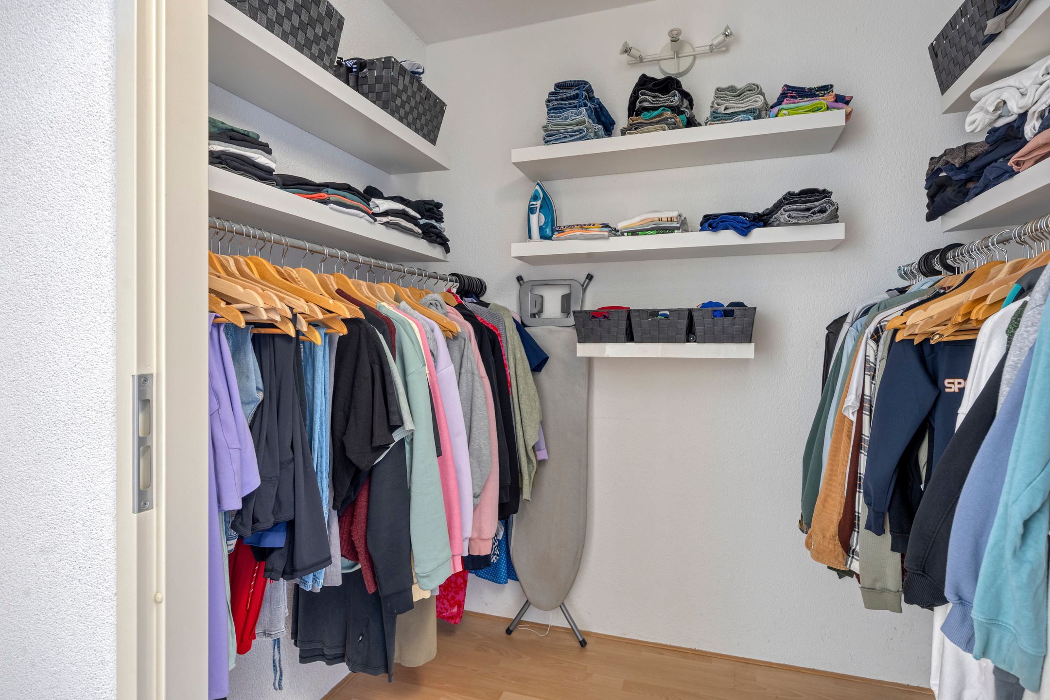 Photo 21 of Jan van Goyenstraat 88