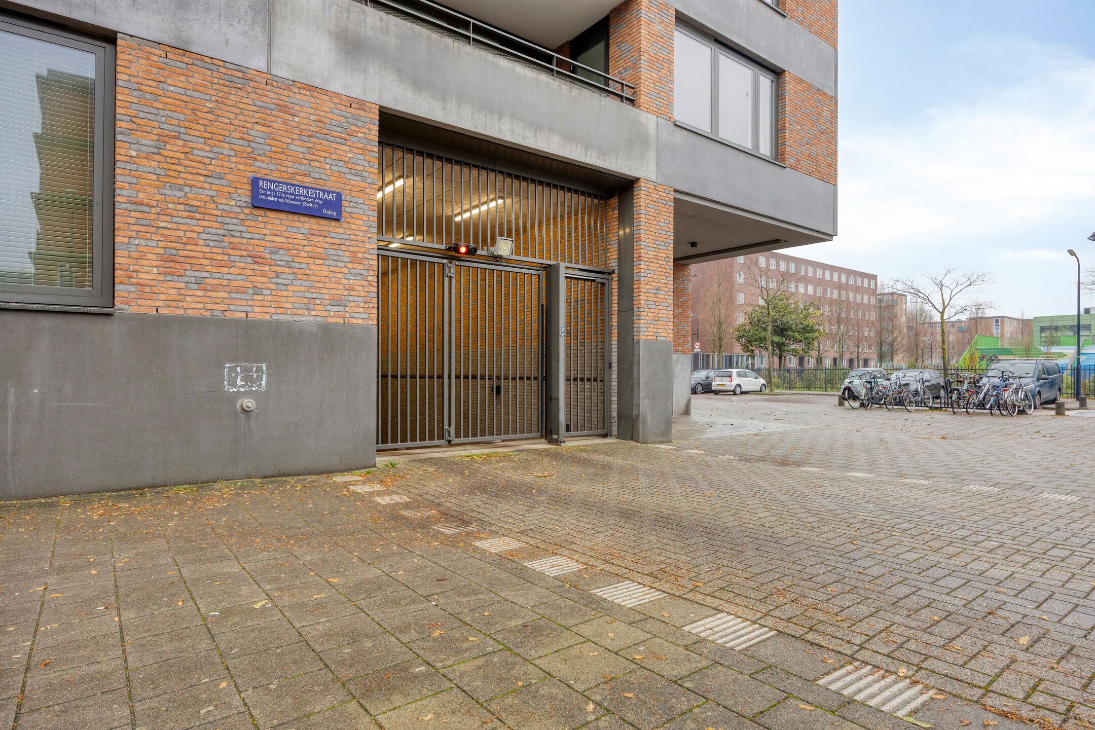 Foto 42 van Rengerskerkestraat 10