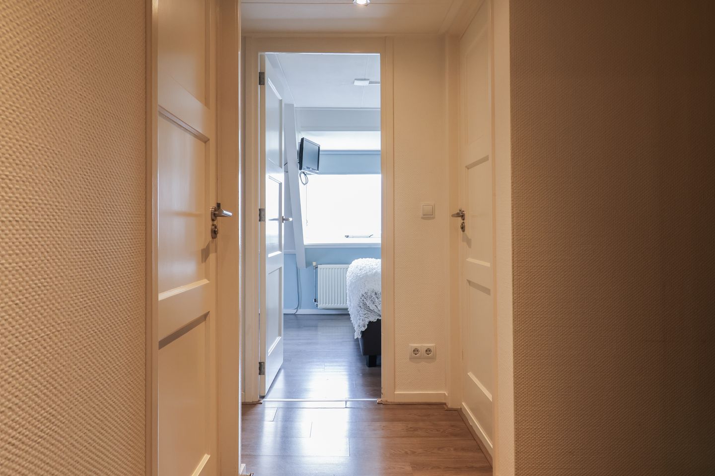 Foto 20 van Julianastraat 7