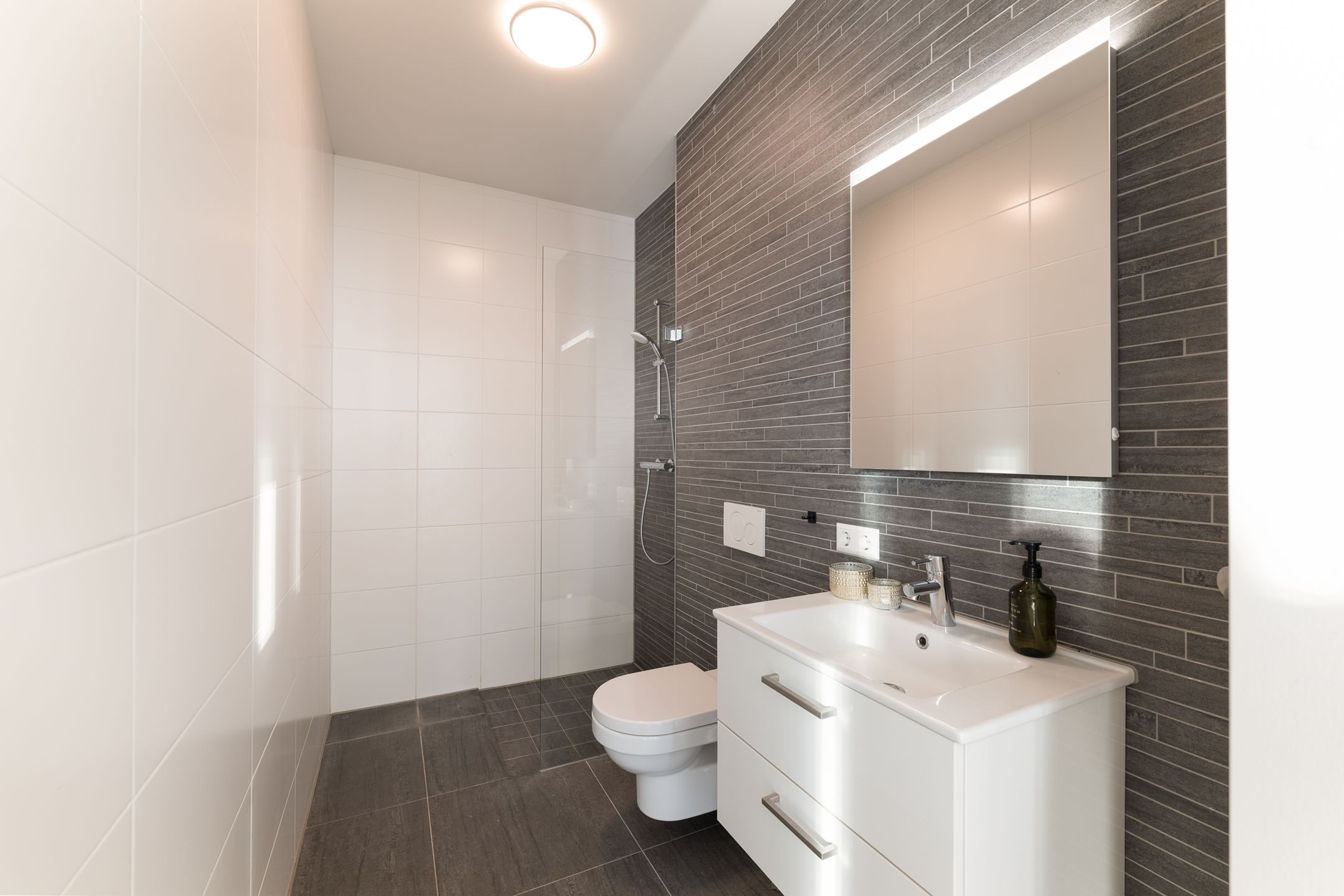 Foto 18 van Gustav Mahlerlaan 21-M