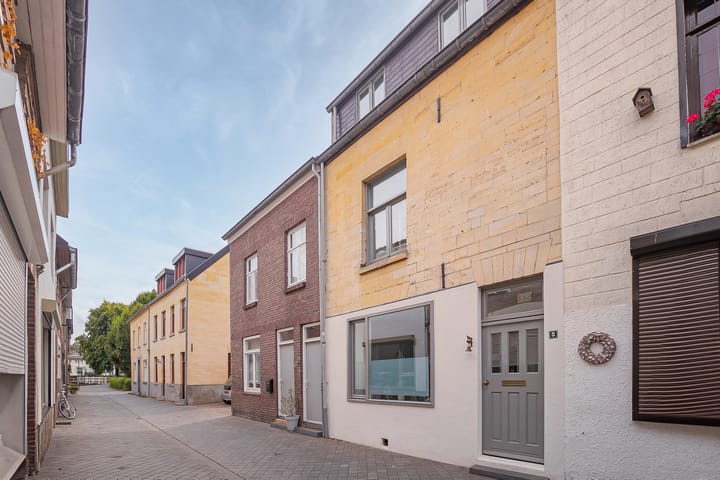 Foto 14 van Molenstraat 5