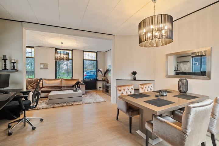 Foto 3 van Maarten Harpertszoon Trompstraat 36