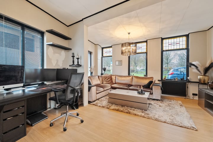 Foto 9 van Maarten Harpertszoon Trompstraat 36