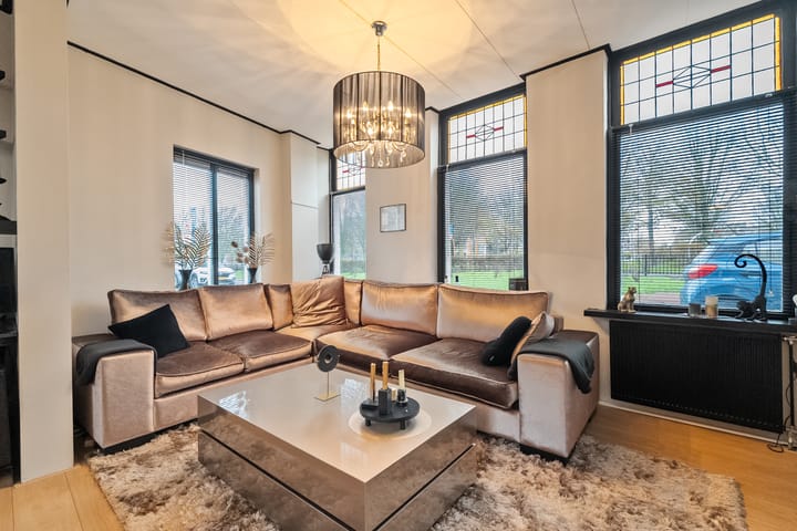 Foto 10 van Maarten Harpertszoon Trompstraat 36