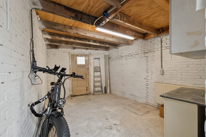 Foto 19 van Maarten Harpertszoon Trompstraat 36