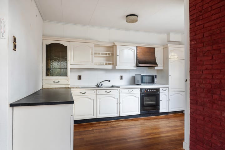 Foto 18 van Harlingerstraatweg 13-B