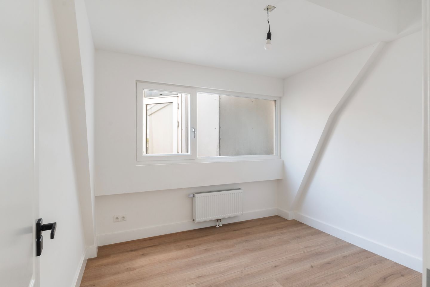 Photo 10 of Zwaanshals 252-A02