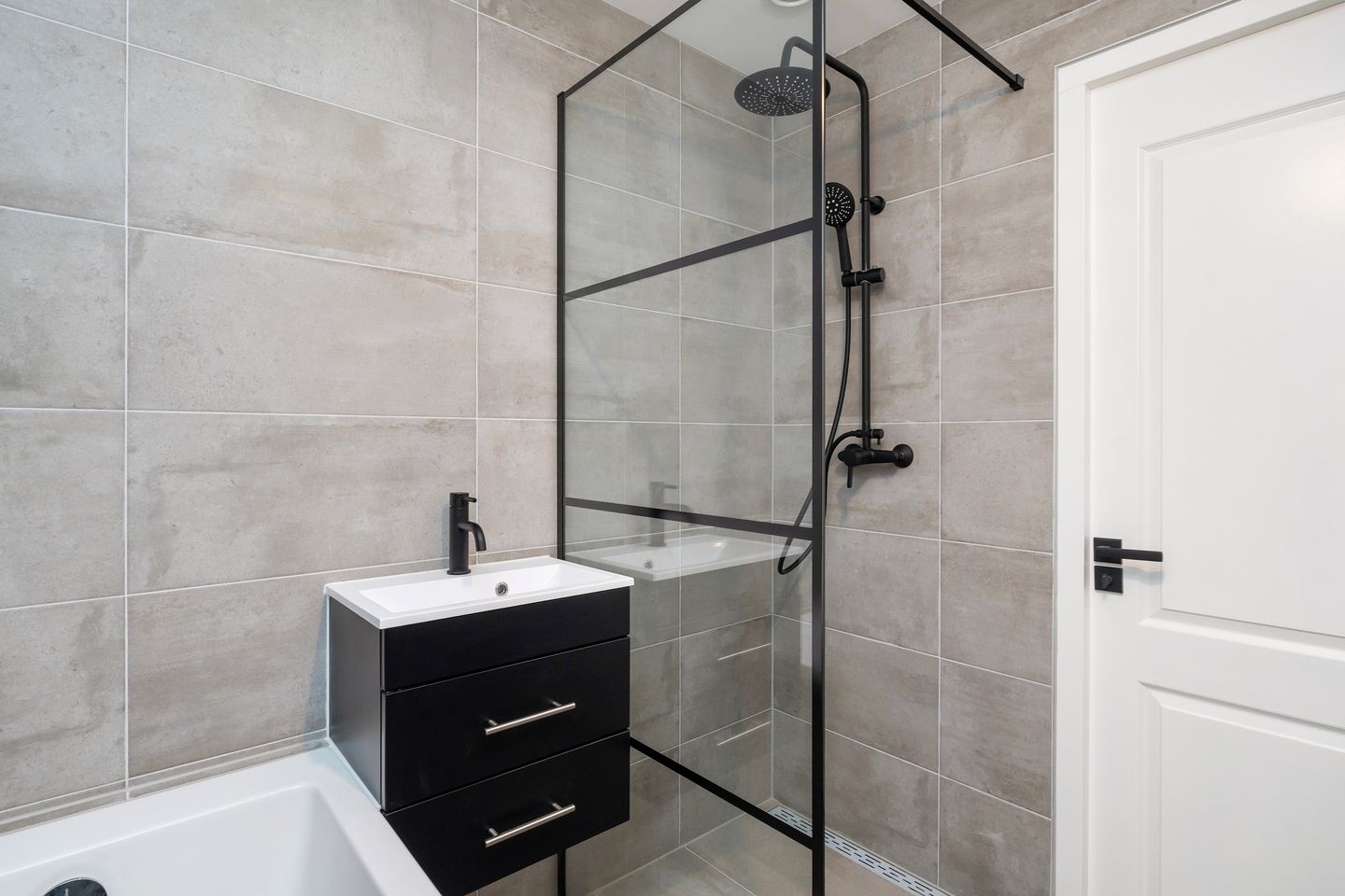 Photo 14 of Zwaanshals 252-A02