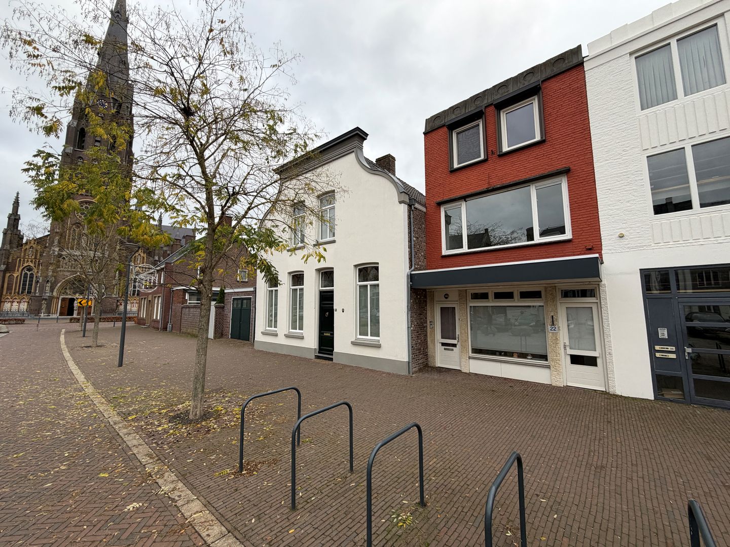 Bekijk foto 1 van Markt 22