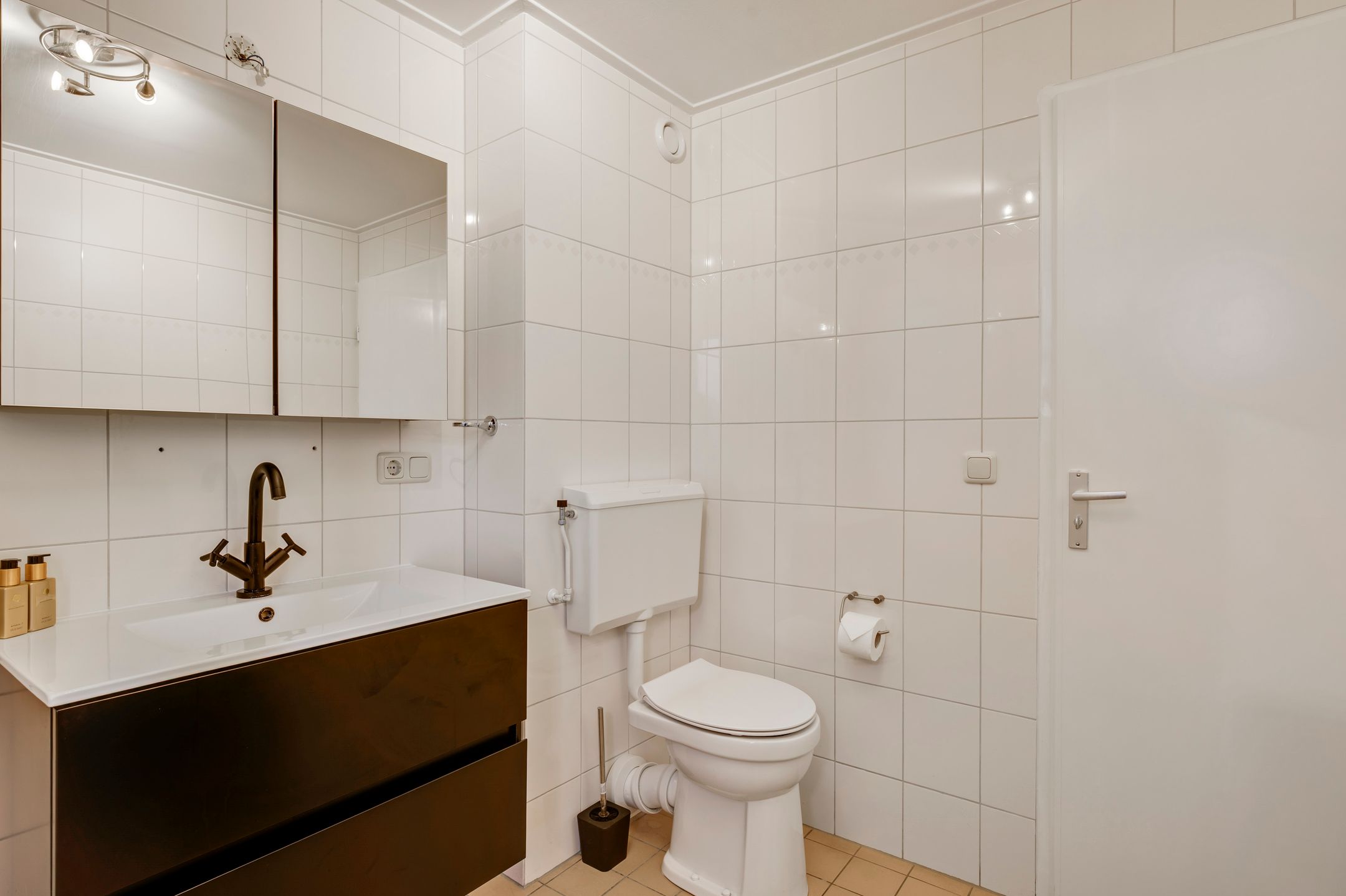 Foto 21 van Nuienplein 22