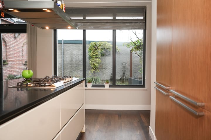 Foto 11 van Plein 1944 2