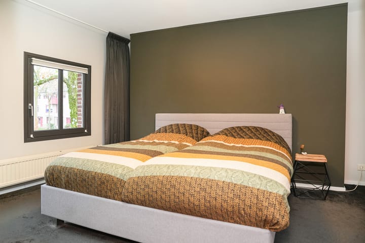 Foto 17 van Plein 1944 2