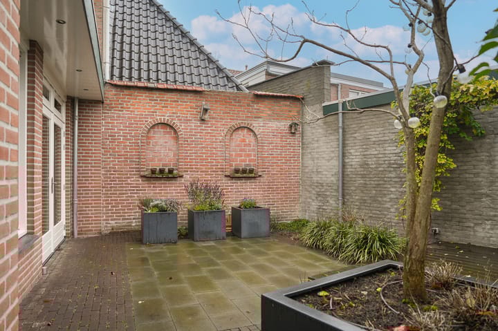 Foto 26 van Plein 1944 2