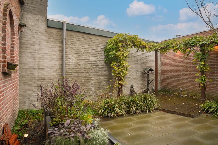 Foto 28 van Plein 1944 2