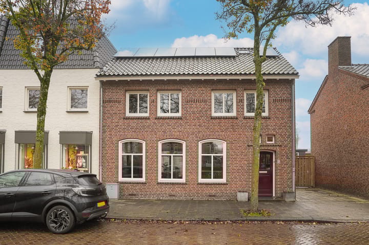 Foto 35 van Plein 1944 2