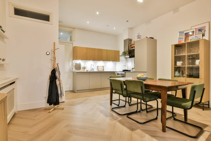 Photo 8 of Pretoriusstraat 56-HA