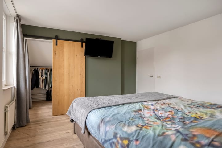 Photo 21 of Heuvelwijkstraat 6