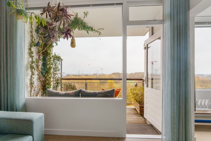 Photo 8 of Livingstonelaan 608