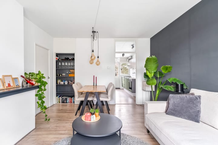 Foto 8 van Aalberselaan 4-B