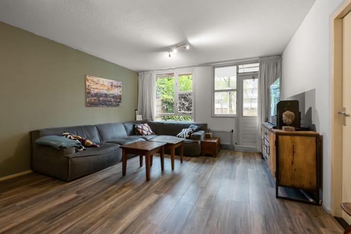 Photo 4 of Wamelstraat 127