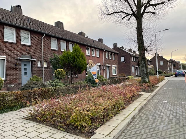 Photo 3 of Nassaustraat 84