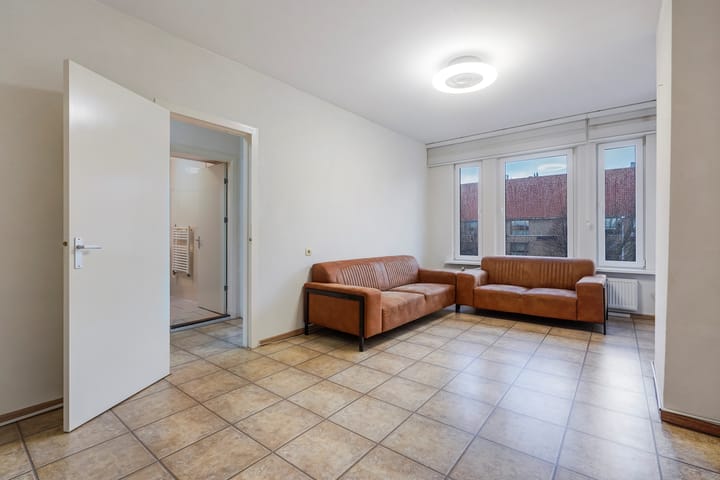 Photo 3 of Escamplaan 148