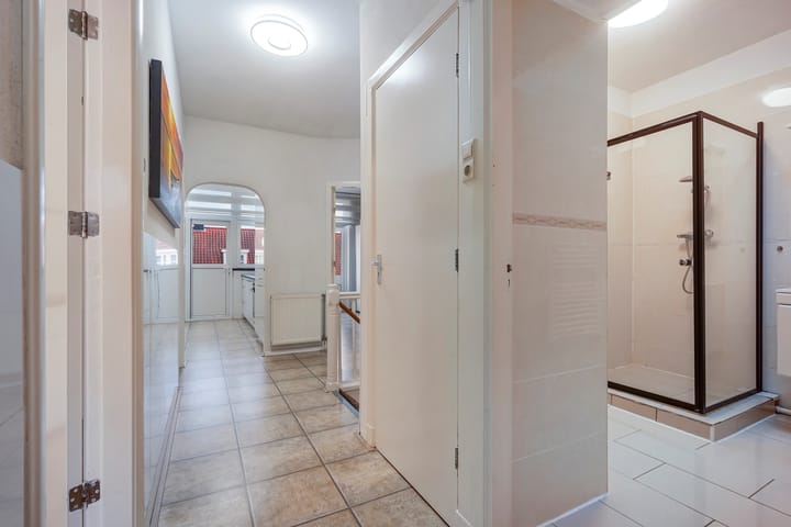 Photo 15 of Escamplaan 148