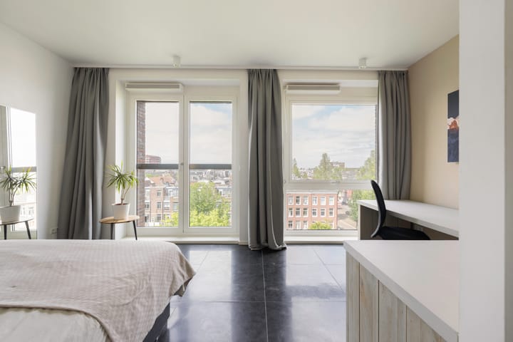 Foto 38 van Eerste Constantijn Huygensstraat 32-C