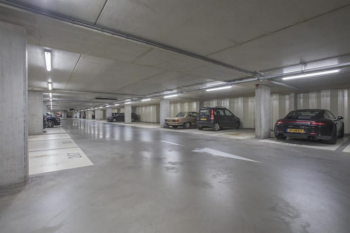 Foto 47 van Eerste Constantijn Huygensstraat 32-C