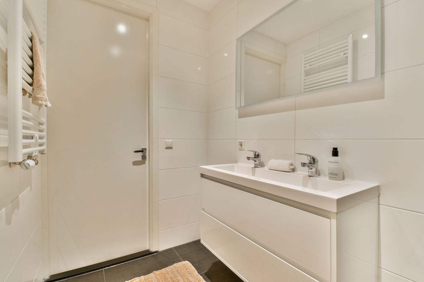 Photo 14 of Lumeijstraat 5-3